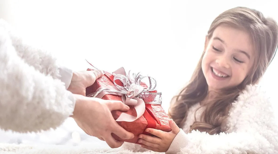 13 Unique and Cool Jewelry Ideas for Your Daughter's Birthday